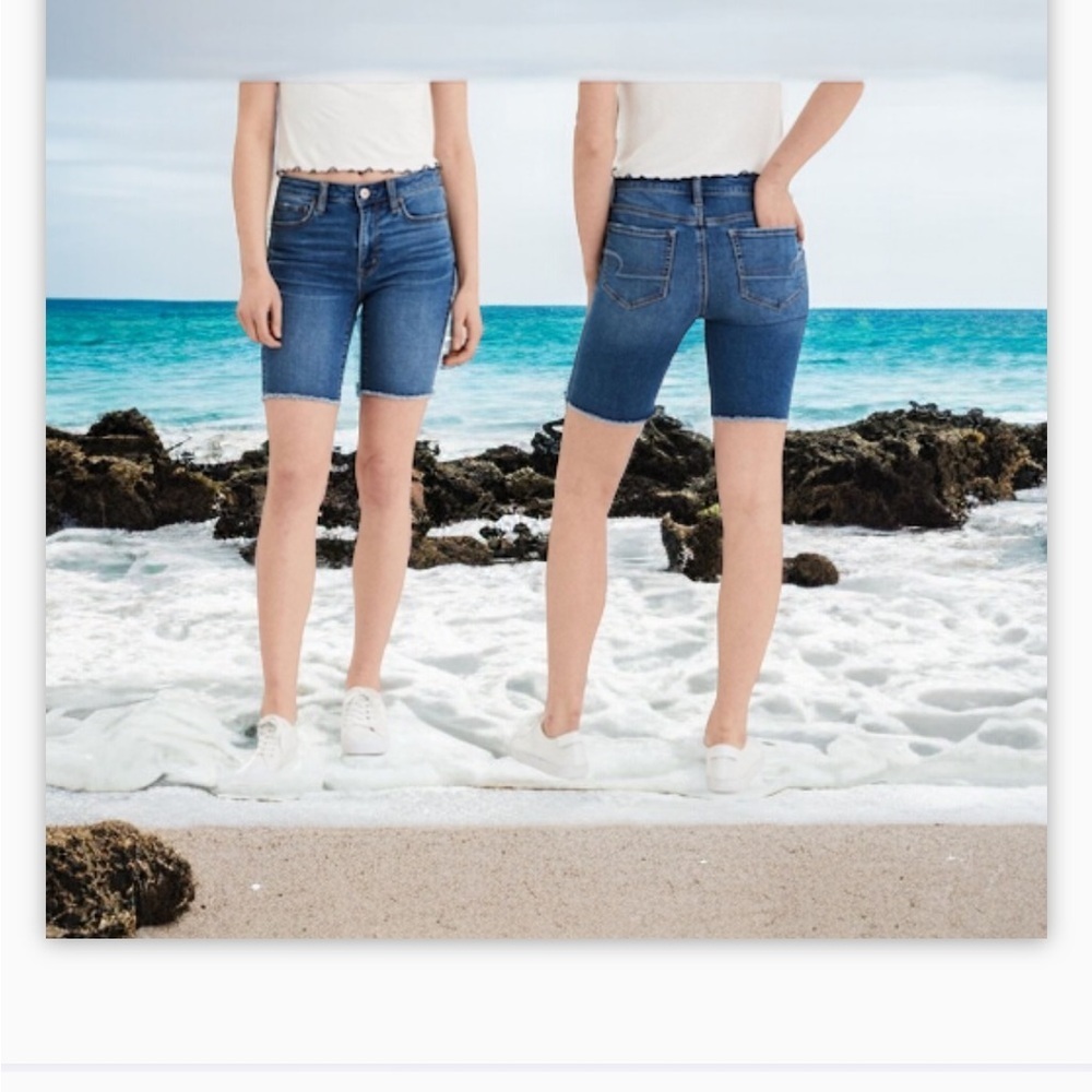 American Eagle Denim Slim Straight Short -Bermuda-Raw HemNWOT-Med-High rise Sz36
